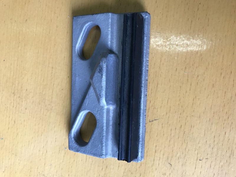 金属包胶产品